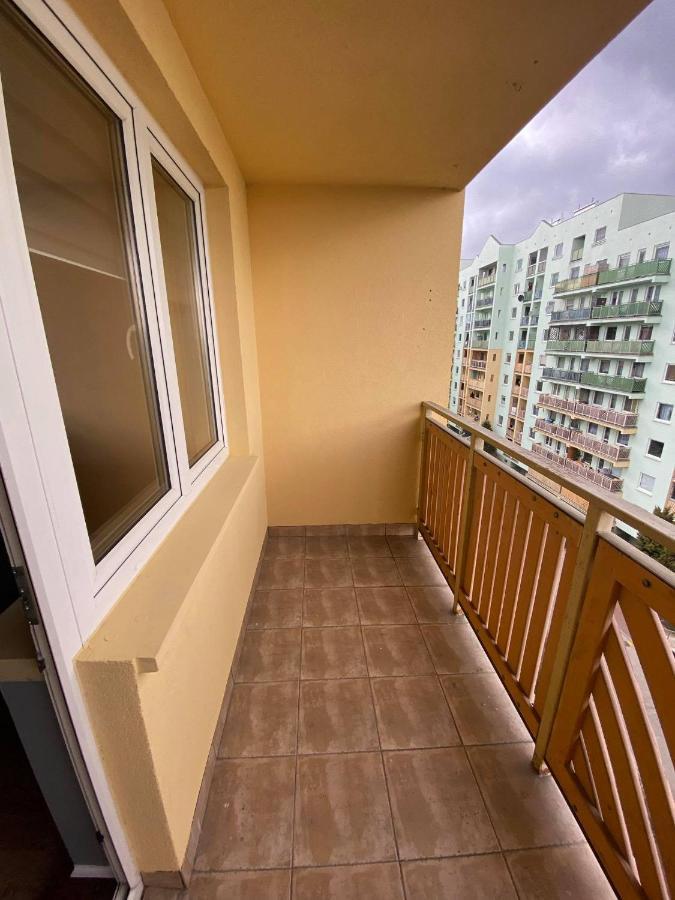 Апартаменты Apartament Wioselko Warszawa Экстерьер фото